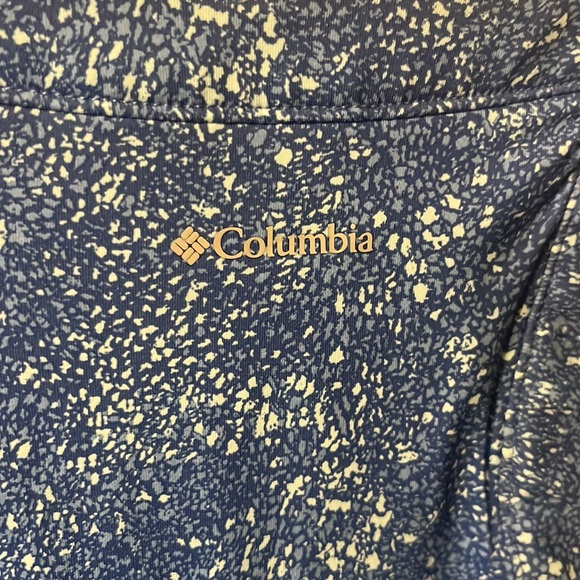 COLUMBIA SPORTSWEAR COMPANY DRESS SIZE MEDIUM - Picture 4 of 6